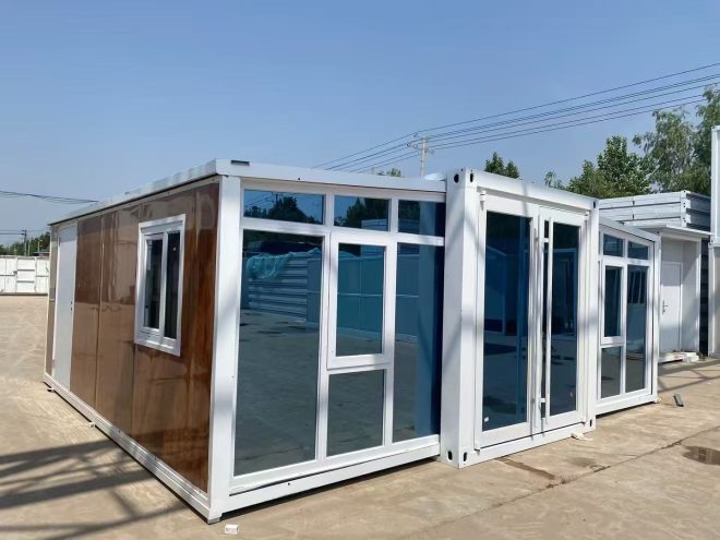 Expandable Container House